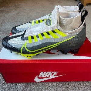 Nike Vapor Edge Pro Cleats Size 7